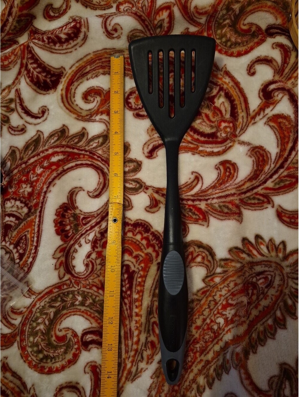 Rubbermaid Black Gray Solid Spatula 14" Long Flipper Turner 1c80
